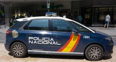 carro-policia-nacional Academia Oposiciones Guardia Civil Salamanca