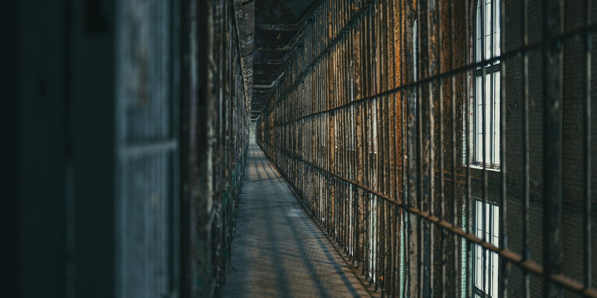 Galería de celdas de un centro penitenciario — oposiciones funcionario de prisiones